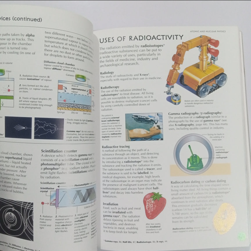 The Usborne illustrared Dictionary of Science (Preloved)