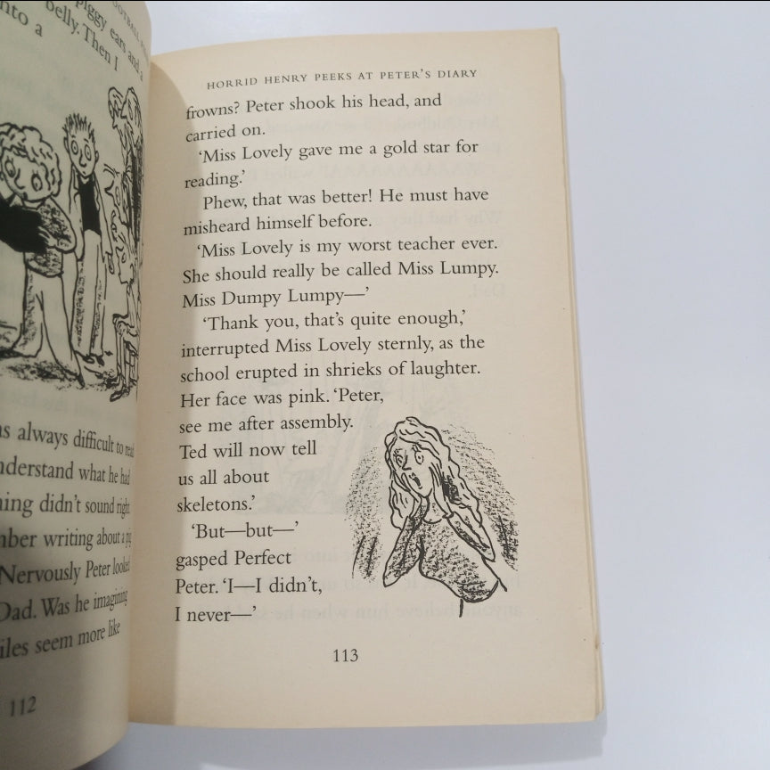 A Hat Trick of Horrid Henry 3 Books in 1 (Preloved)