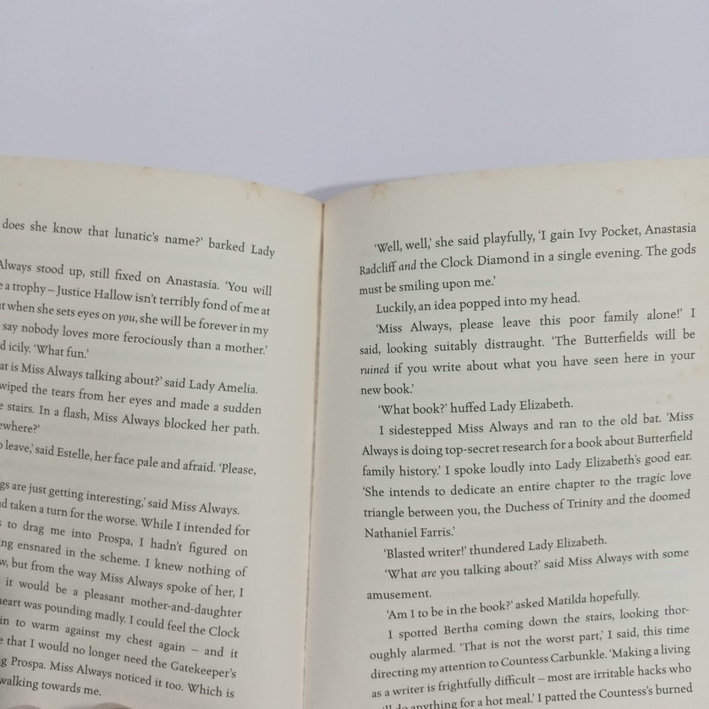 Bring me the Head of Ivy Pocket (Preloved)