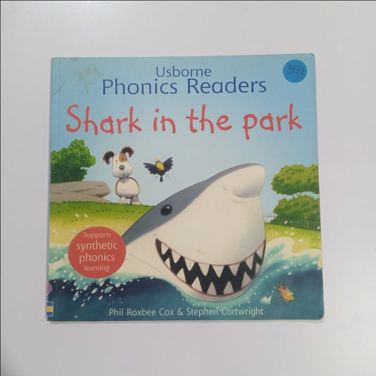 Usborne Phonics Readers Shark in the Park (Preloved)