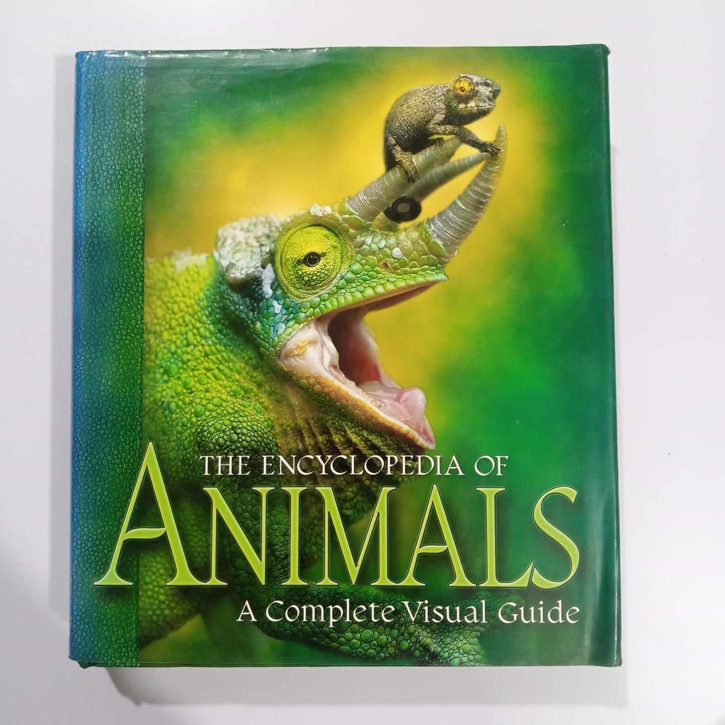The Encyclopedia of Animals-A Complete Visual Guide (Preloved)