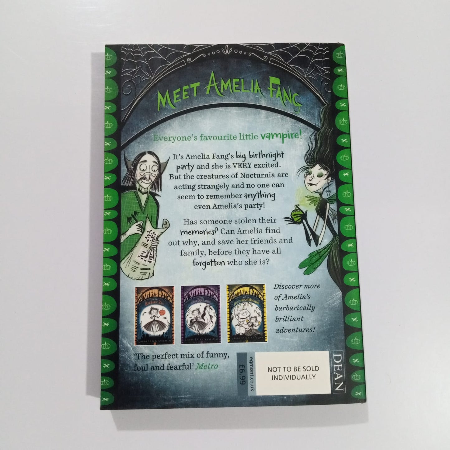 Amelia Fang and the Memory Thief (Preloved)
